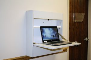 Open workstation with laptop